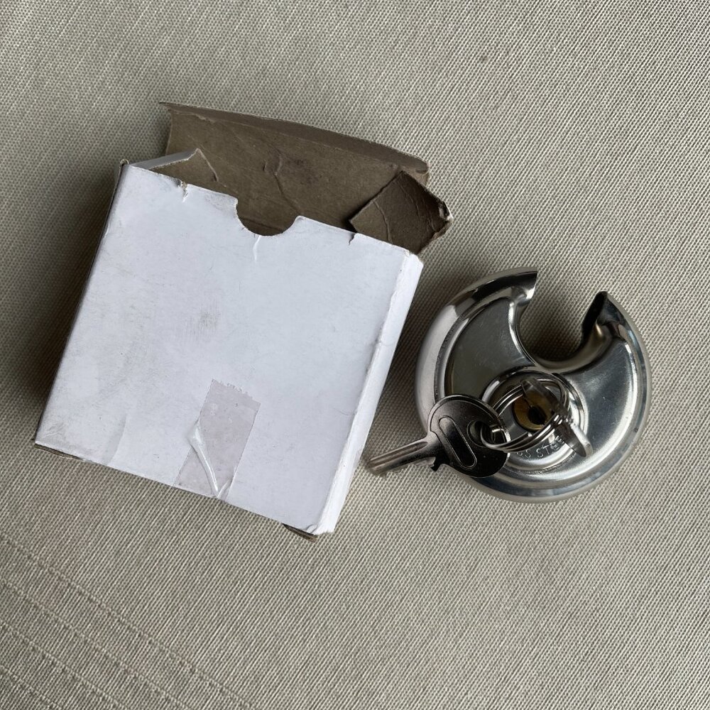 Compact Stainless Steel Disc Padlock – 55mm – Locker/Toolbox Lock – New  Stainle